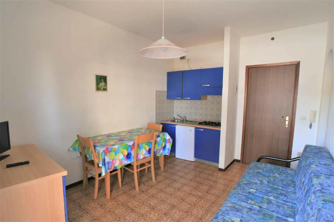 Apartment In Lido Di Jesolo 24833